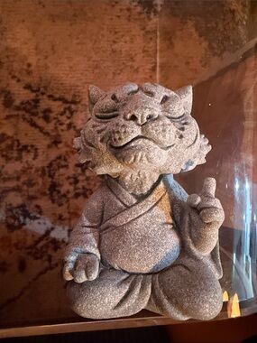 Bazipapa Tiger Sculpture